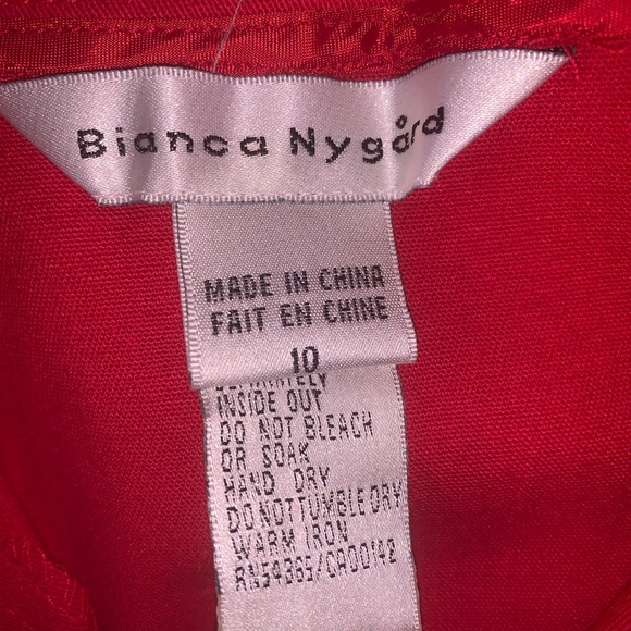 Red Straight Skirt - Picture 6 of 7